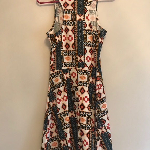 HM Geometric Print Racerback Dress - Picture 2 of 3